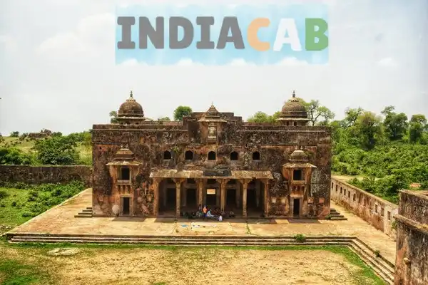 Mumbai to Sangamner taxi